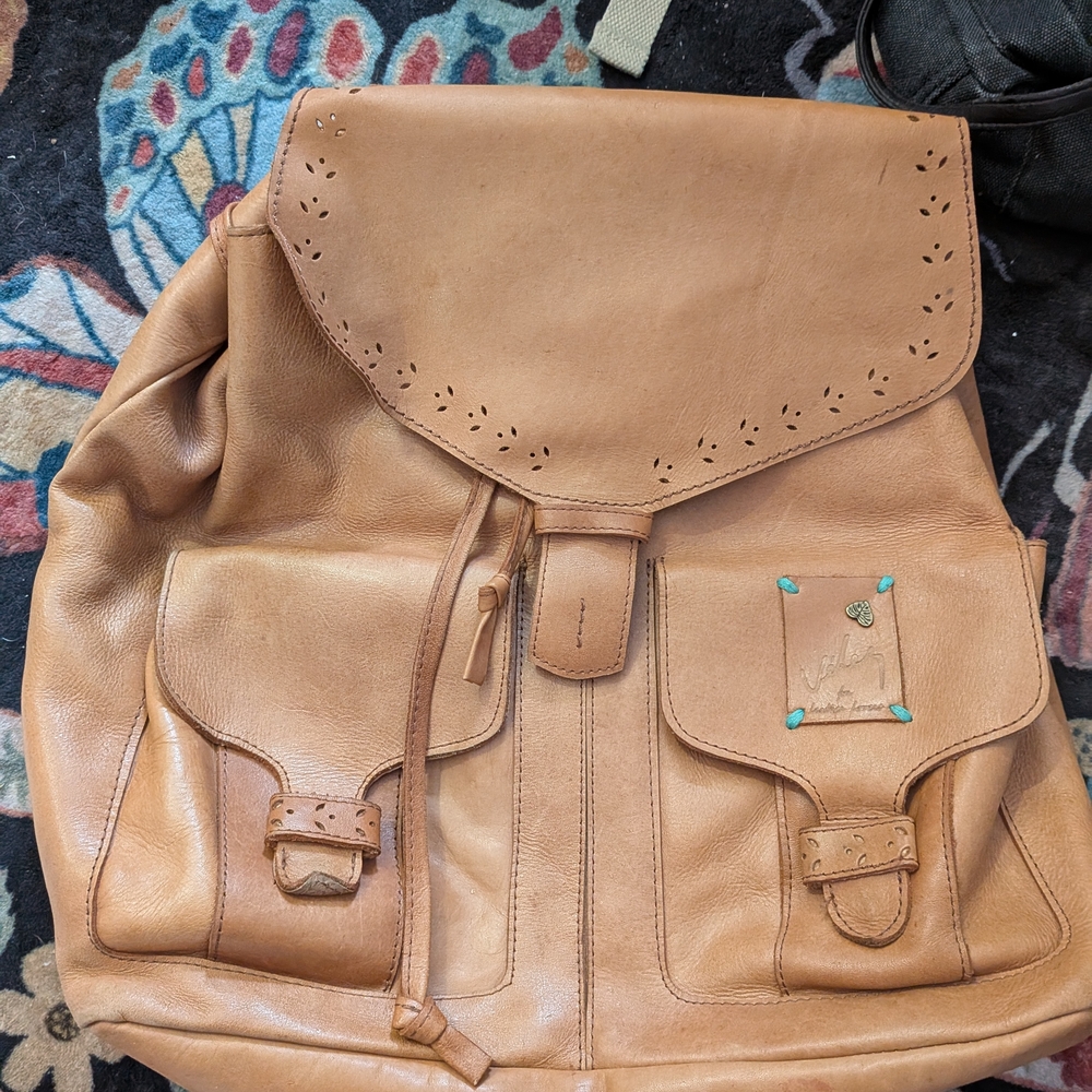 Vélez Genuine Tan Leather Backpack with Tooled Flap